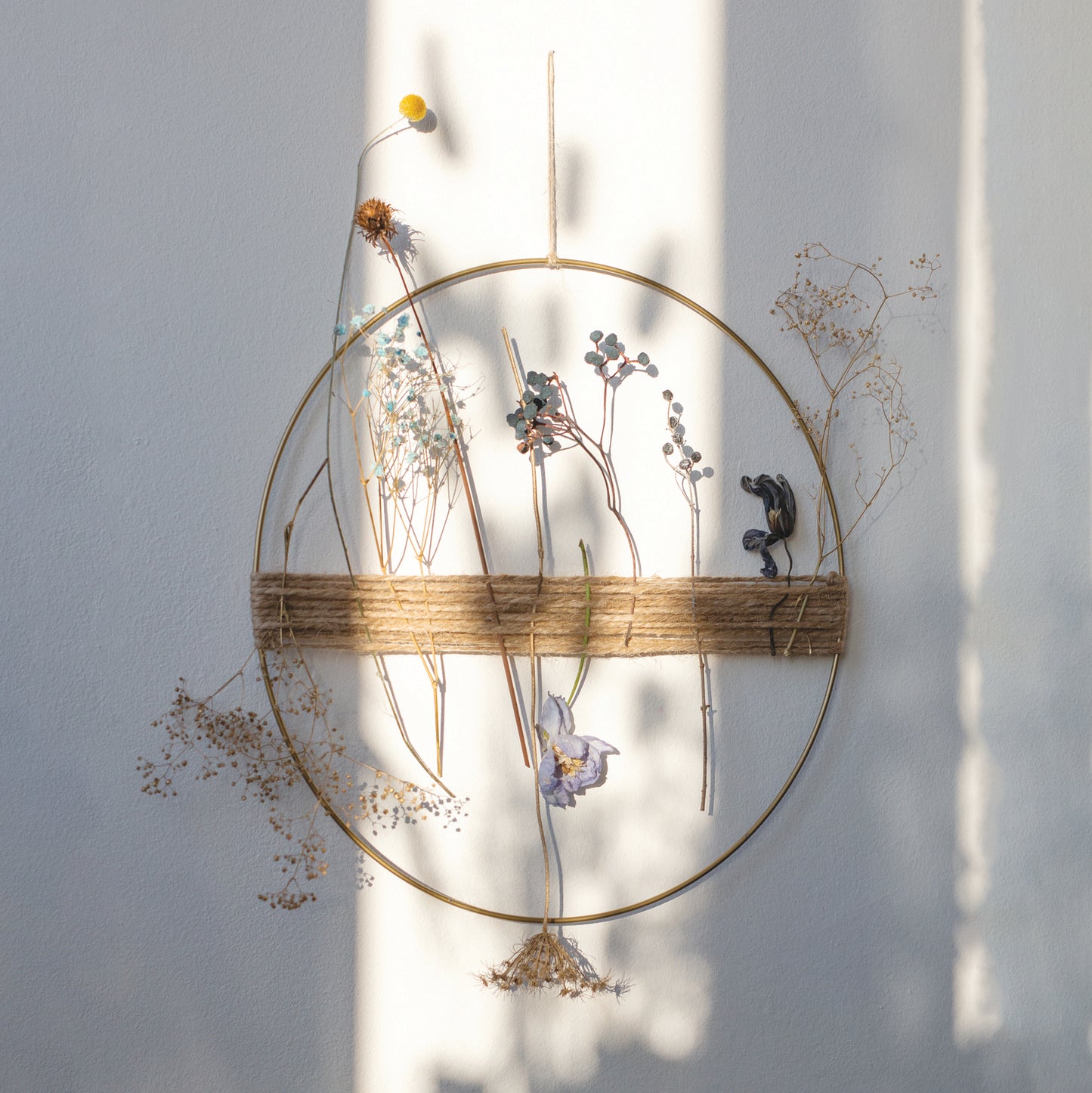 Metalowa obręcz z suszonymi roślinami Spring